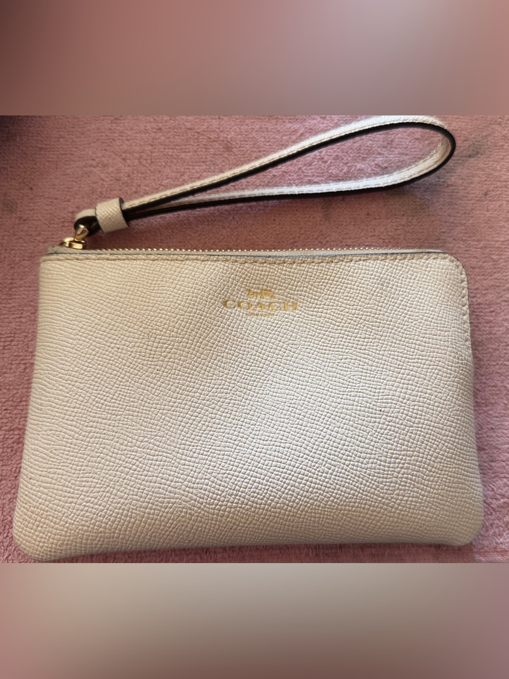 Coach Corner Zip Wristlet